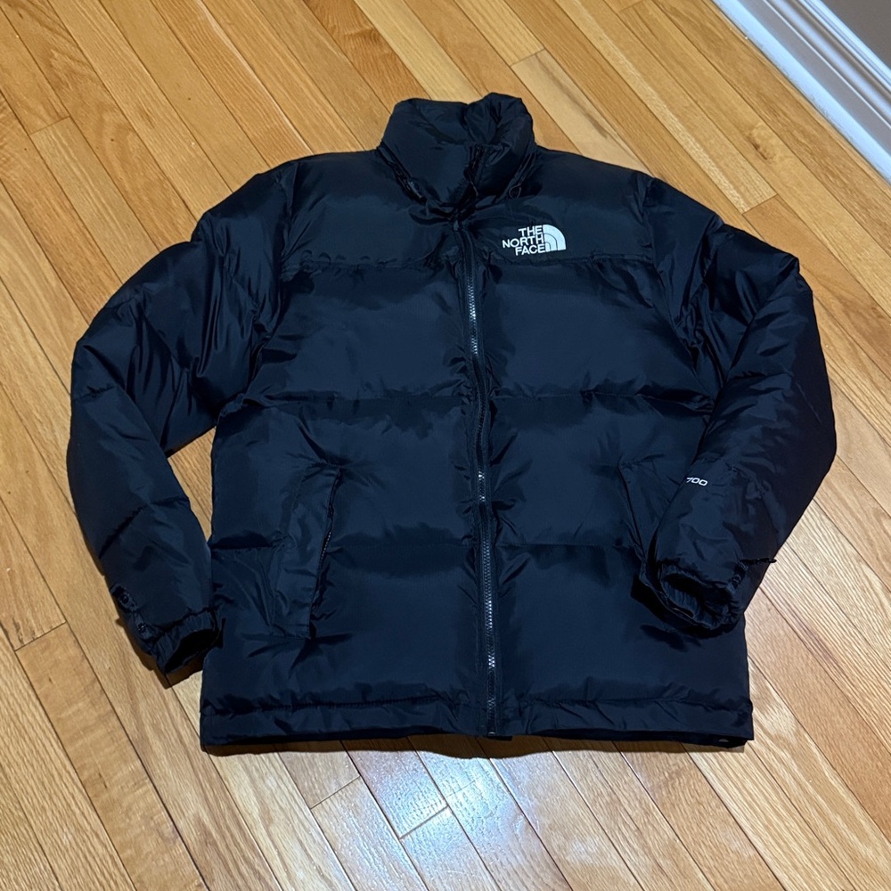 The North Face Men's Dark Puffer Jacket - Picture 3 of 17